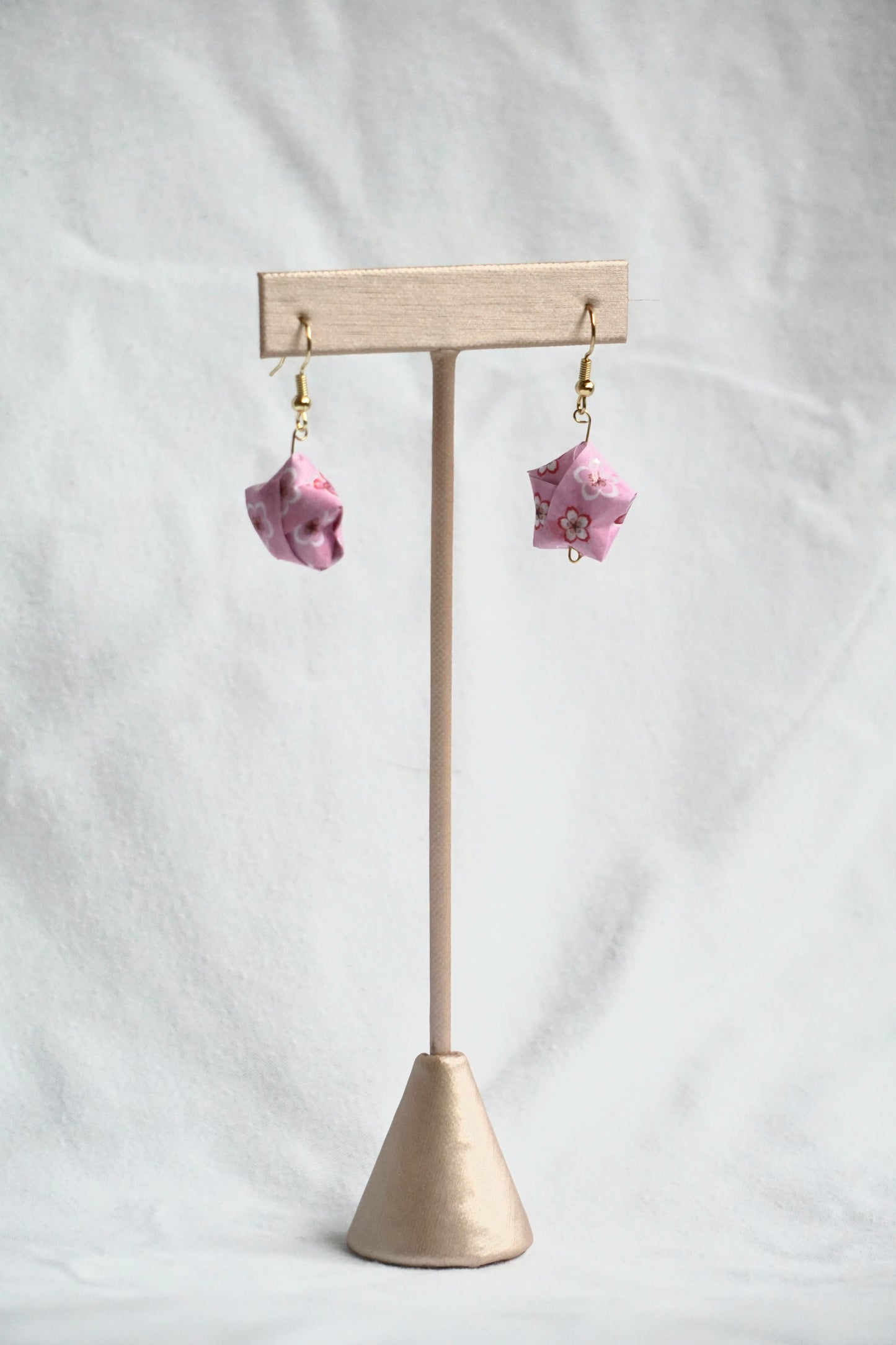 Hoshi (star earrings)