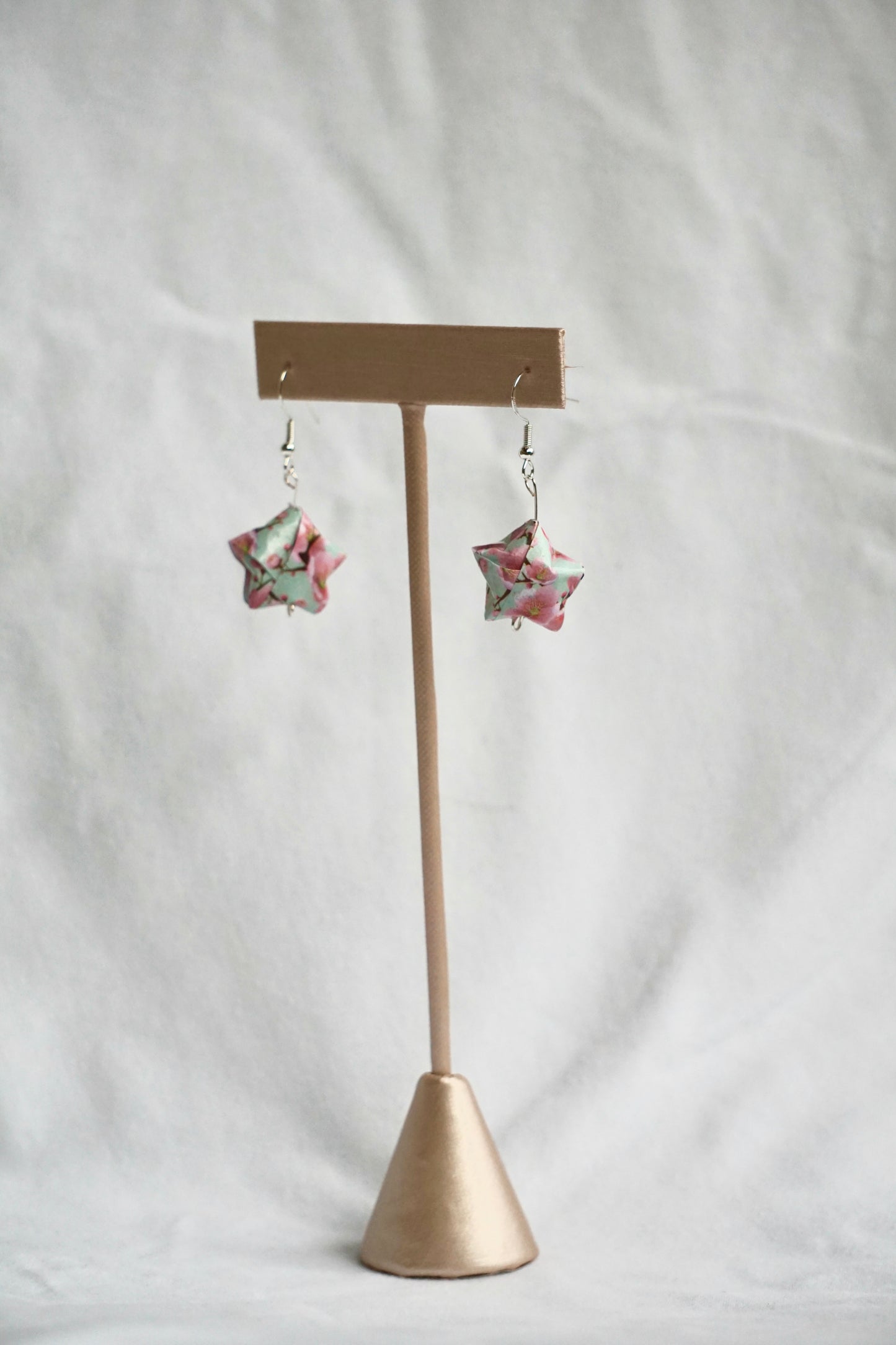 Hoshi (star earrings)