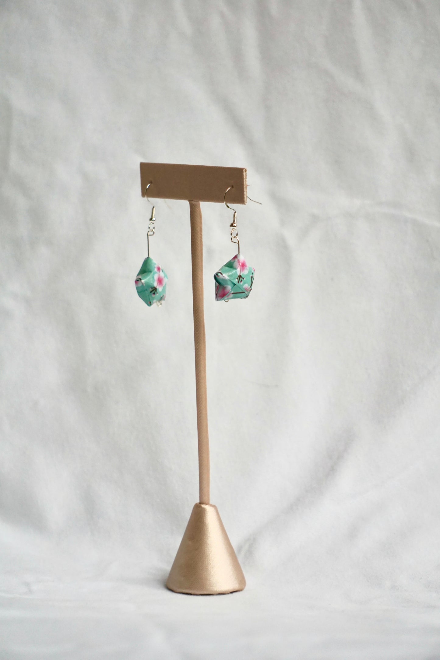 Hoshi (star earrings)